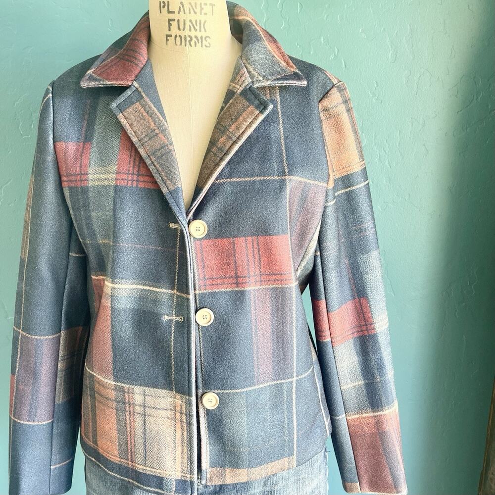 Chartou Womens Plaid Button Front Lined Short Jacket Long Sleeve Blue Red M